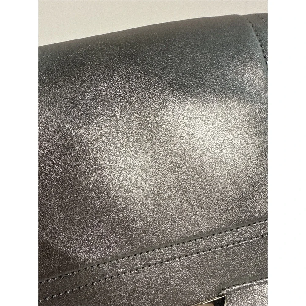 Kate Spade Purse Silver Metallic Tote‎ Shoulder Bag Magnetic Closure Side Pocket